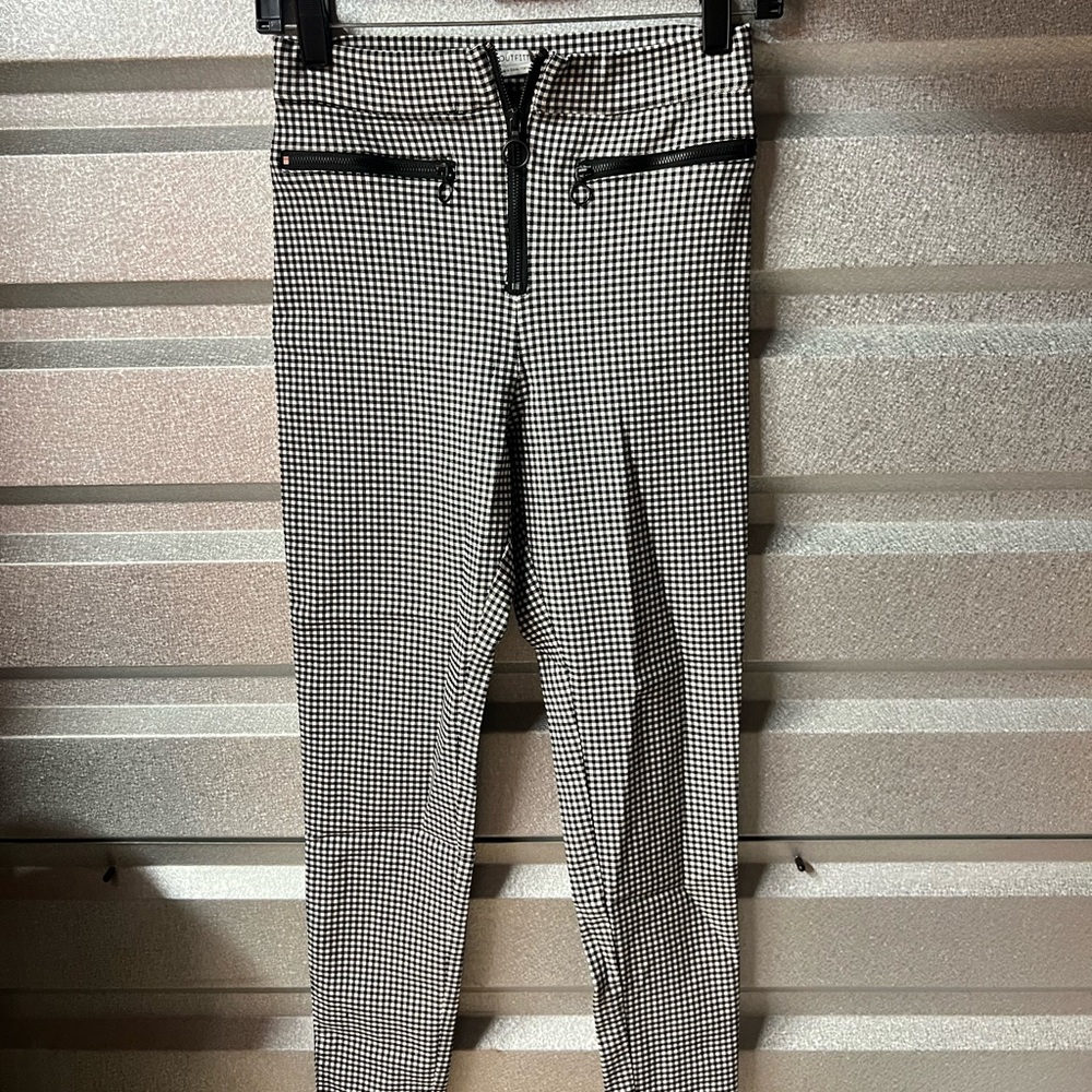 Urban Outfitters Checkered Ankle Cropped Leggings